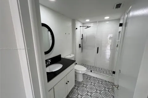 8000 SW 81st Dr # 202, Miami FL 33143