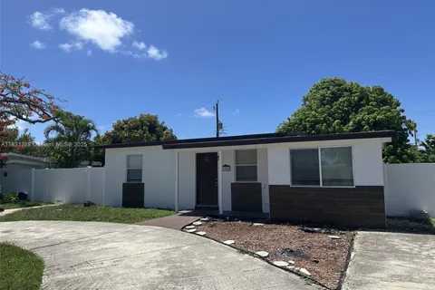 1754 NE 48th Ct, Pompano Beach FL 33064