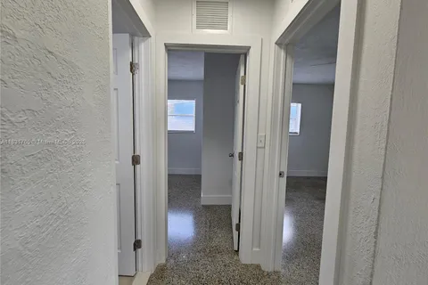 1112 NW 15th Ave, Fort Lauderdale FL 33311