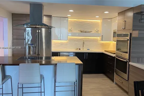 19390 Collins Ave # 424, Sunny Isles Beach FL 33160