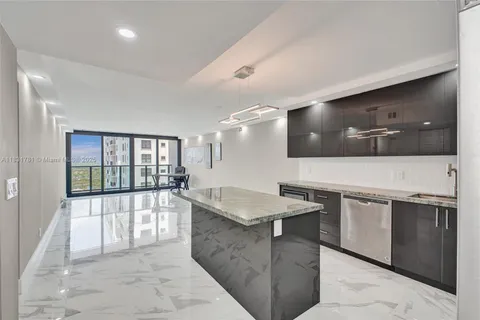 2301 S Ocean Dr # 2306, Hollywood FL 33019