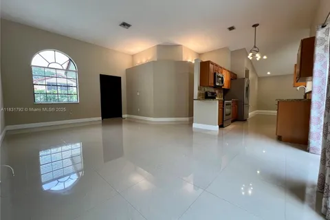 10724 SW 117th Ct, Miami FL 33186