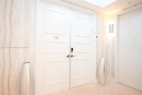 18101 Collins Ave # 701, Sunny Isles Beach FL 33160