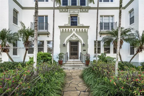 4501 Prairie Ave # 8, Miami Beach FL 33140