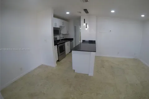 1204 NE 5th Ter # 2, Fort Lauderdale FL 33304
