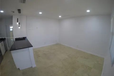 1204 NE 5th Ter # 2, Fort Lauderdale FL 33304