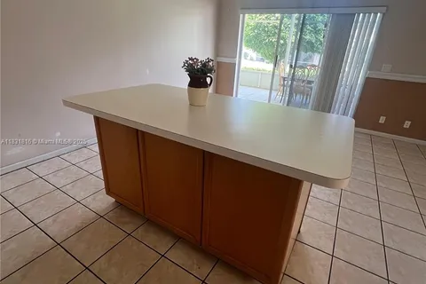 5618 Kingsmill Ct, Lake Worth FL 33463