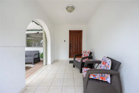 11870 SW 5th St, Miami FL 33184