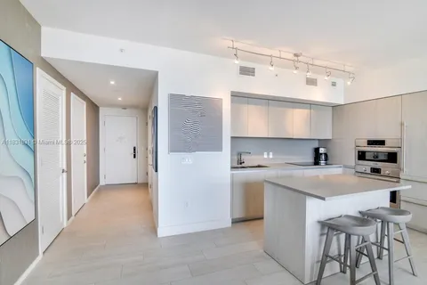 4010 S Ocean Dr # R1406, Hollywood FL 33019