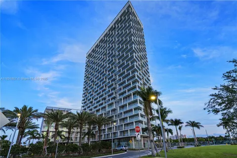 2000 Metropica Way # 2108, Sunrise FL 33323