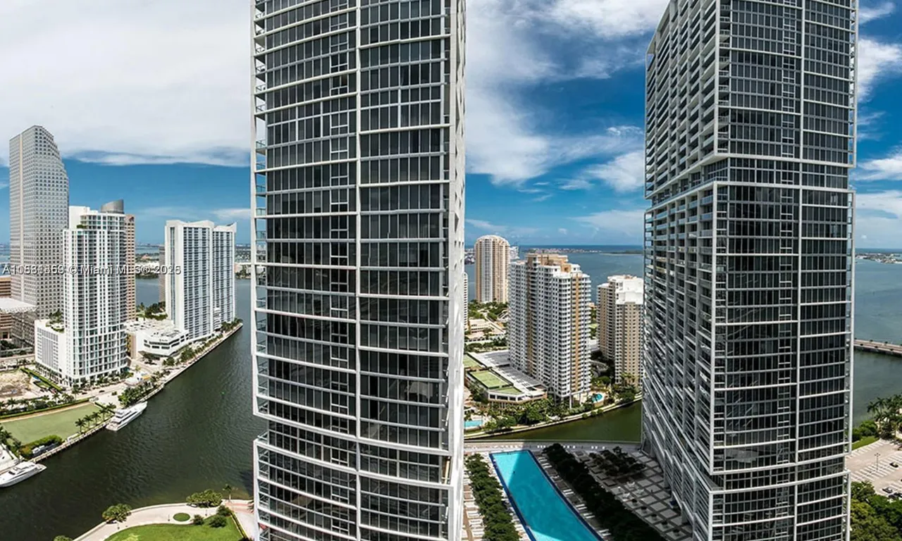 485 Brickell Ave # 2706, Miami FL 33131