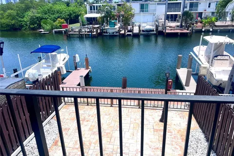 1014 NE 25th Ave # 140, Hallandale Beach FL 33009