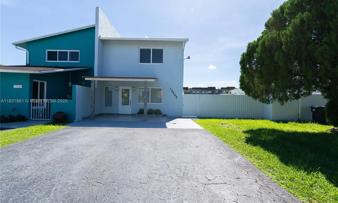 12042 SW 10th Ter, Miami FL 33184