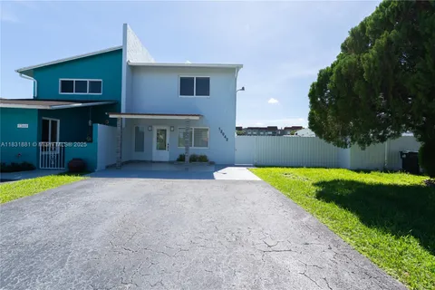 12042 SW 10th Ter, Miami FL 33184