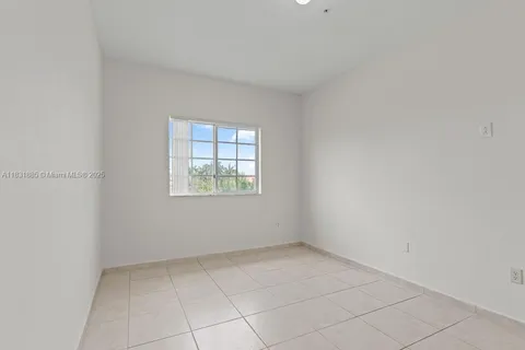 7330 NW 114th Ave # 5, Doral FL 33178