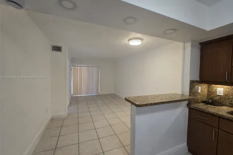 2441 NW 13th St # 62, Miami FL 33125
