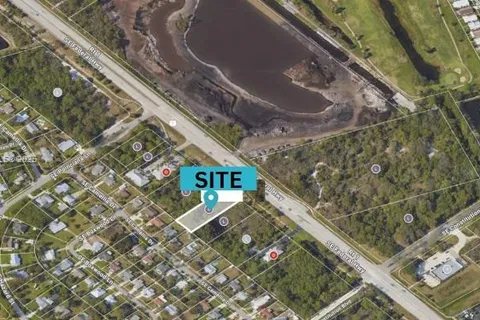 8220 SE Federal Hwy, Hobe Sound FL 33455