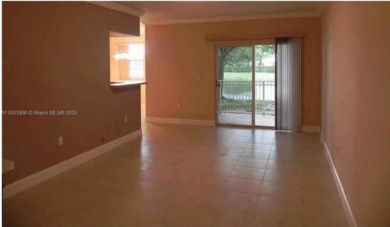 160 SW 117th Ter # 6102, Pembroke Pines FL 33025