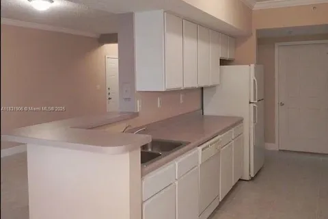 160 SW 117th Ter # 6102, Pembroke Pines FL 33025