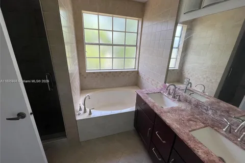 11224 SW 59th Pl, Cooper City FL 33330