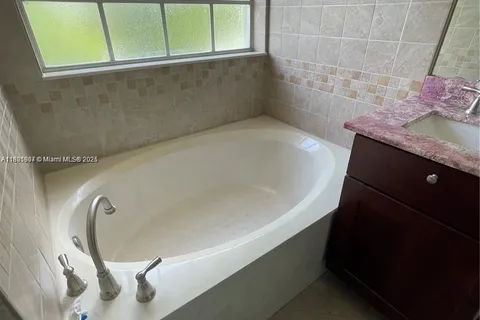 11224 SW 59th Pl, Cooper City FL 33330