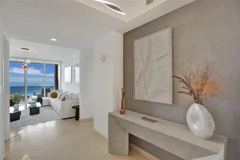 18101 Collins Ave # 3504, Sunny Isles Beach FL 33160