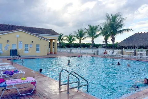 1663 SE 29th St # 109, Homestead FL 33035