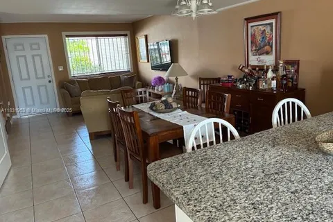311 NW 82nd Ave # 1208, Miami FL 33126