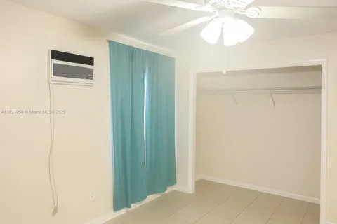 818 SW 28th St # 1, Fort Lauderdale FL 33315