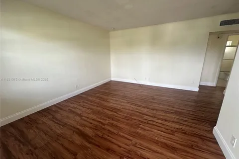 5420 NE 22nd Ter # 17, Fort Lauderdale FL 33308