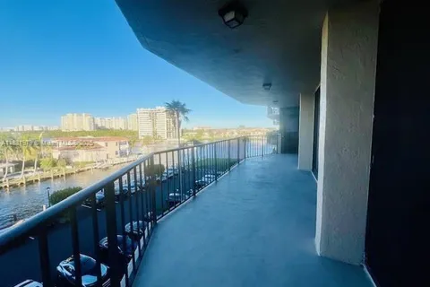 899 Jeffery St # 5080, Boca Raton FL 33487