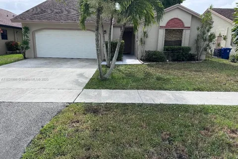 3160 NW 108th Ter, Sunrise FL 33351