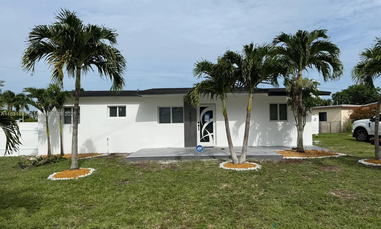 14621 SW 106th Ave, Miami FL 33176