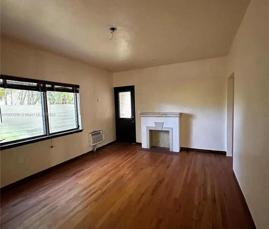 1560 Jefferson Ave # 1, Miami Beach FL 33139