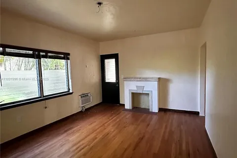 1560 Jefferson Ave # 1, Miami Beach FL 33139