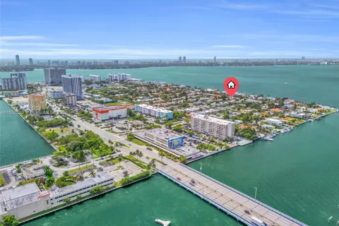 1601 S Treasure Dr, North Bay Village FL 33141