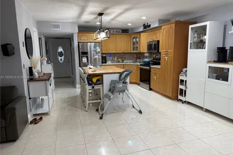 7151 W 3rd Ct # 0, Hialeah FL 33014