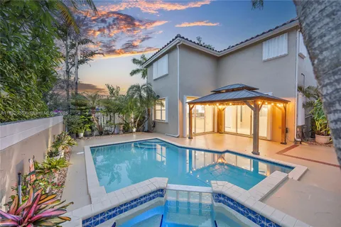 14604 SW 132nd Ave, Miami FL 33186