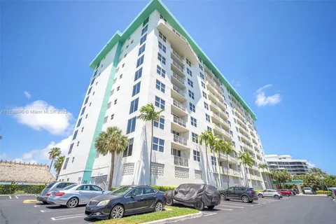 10350 W Bay Harbor Dr # 8F, Bay Harbor Islands FL 33154