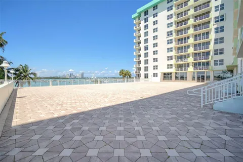 10350 W Bay Harbor Dr # 8F, Bay Harbor Islands FL 33154