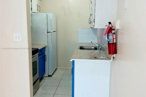 4011 NW 30th Ter # 1, Lauderdale Lakes FL 33309