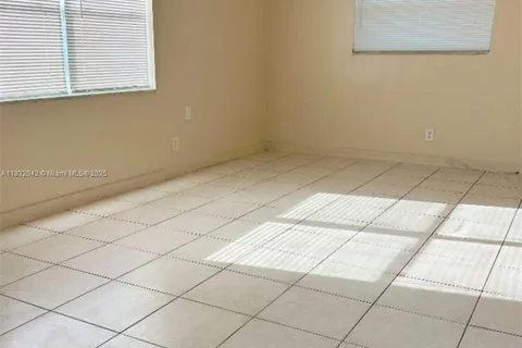 4011 NW 30th Ter # 1, Lauderdale Lakes FL 33309