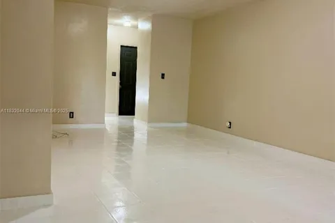 4011 NW 30th Ter # 3, Lauderdale Lakes FL 33309