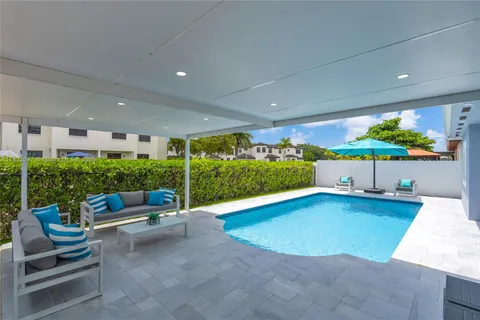 22615 SW 102nd Ct, Cutler Bay FL 33190