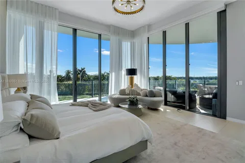 2811 S Bayshore Dr # 4A, Miami FL 33133