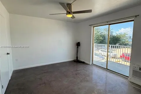 7904 West Dr # 101, North Bay Village FL 33141