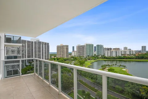 3675 N Country Club Dr # 1705, Aventura FL 33180
