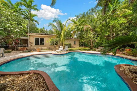 614 San Servando Ave, Coral Gables FL 33143