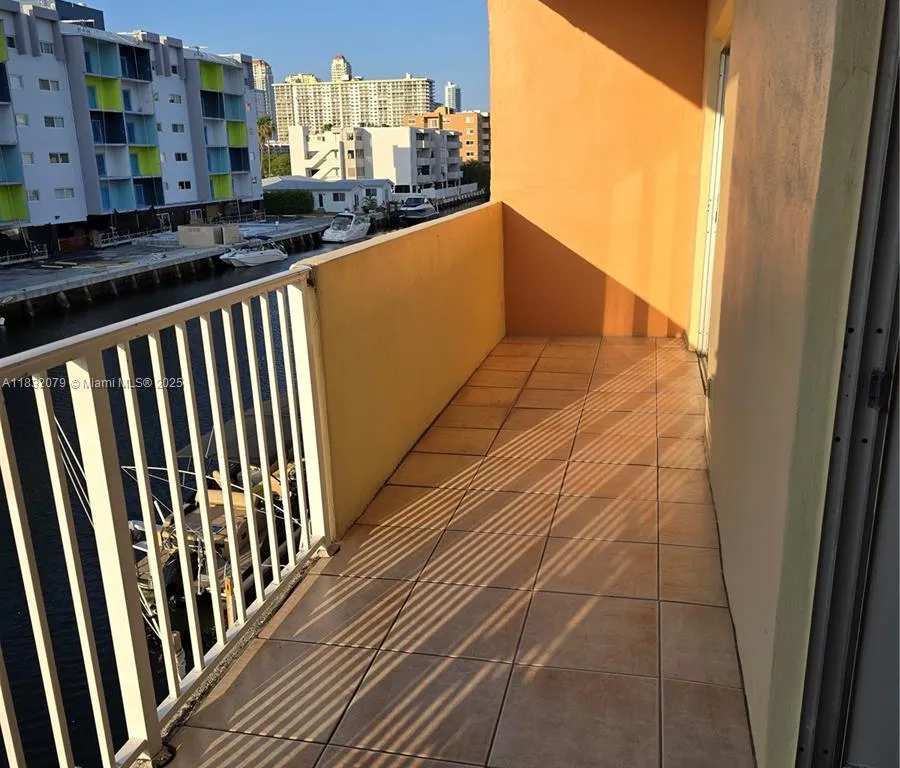 3545 NE 167th St # 304, North Miami Beach FL 33160