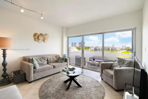 3 Island Ave # 07C, Miami Beach FL 33139